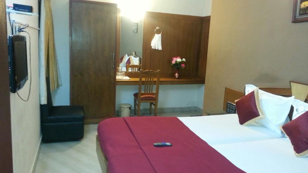 Central Residency Chennai Exterior foto